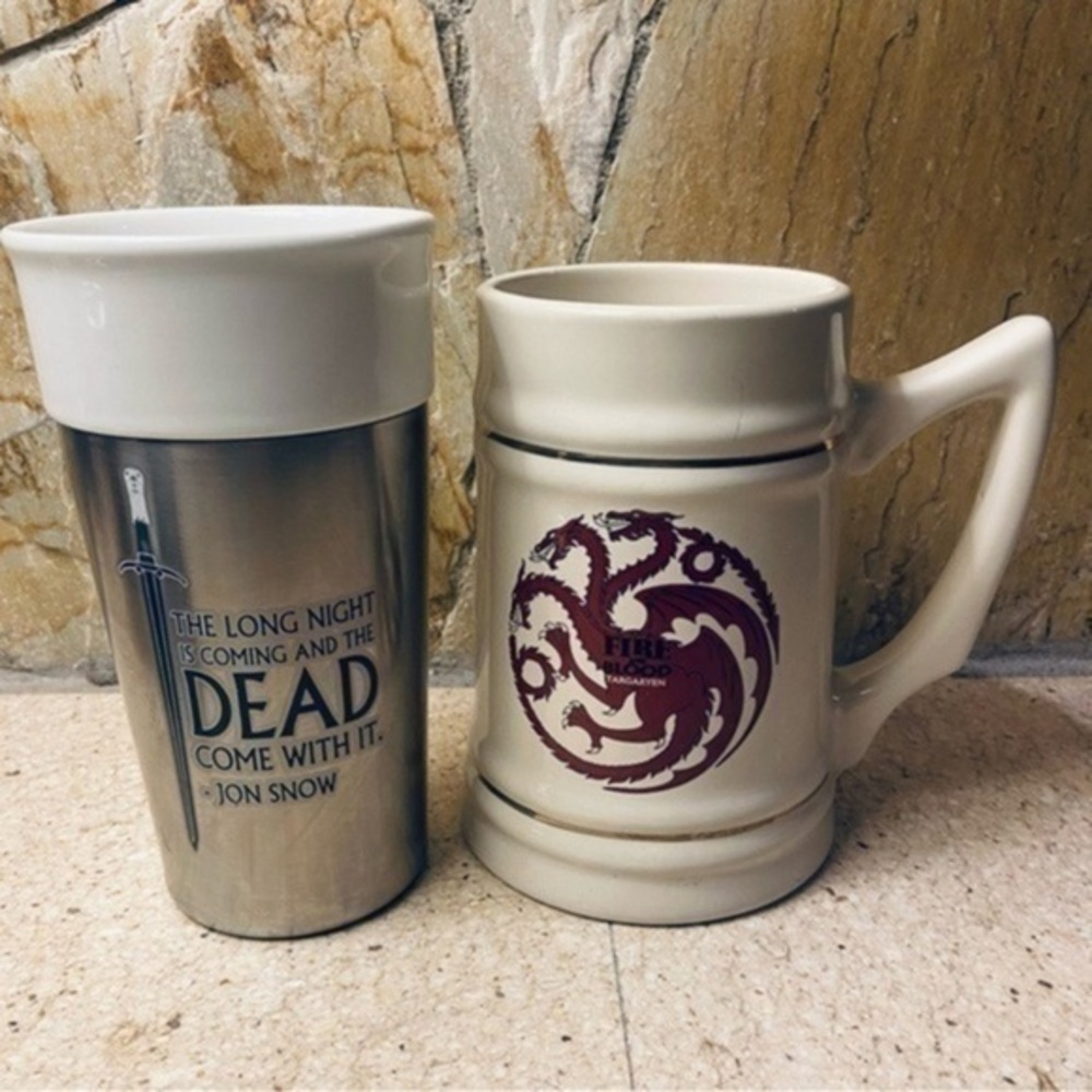 Game of Thrones collector mugs - large ceramic mugs: Fire and Blood and Jon Snow